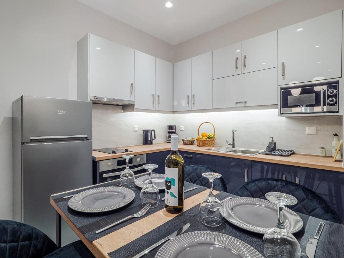 M&K - Maria'S Stylish Apartment Near Alykes Beach Corfu  Buitenkant foto