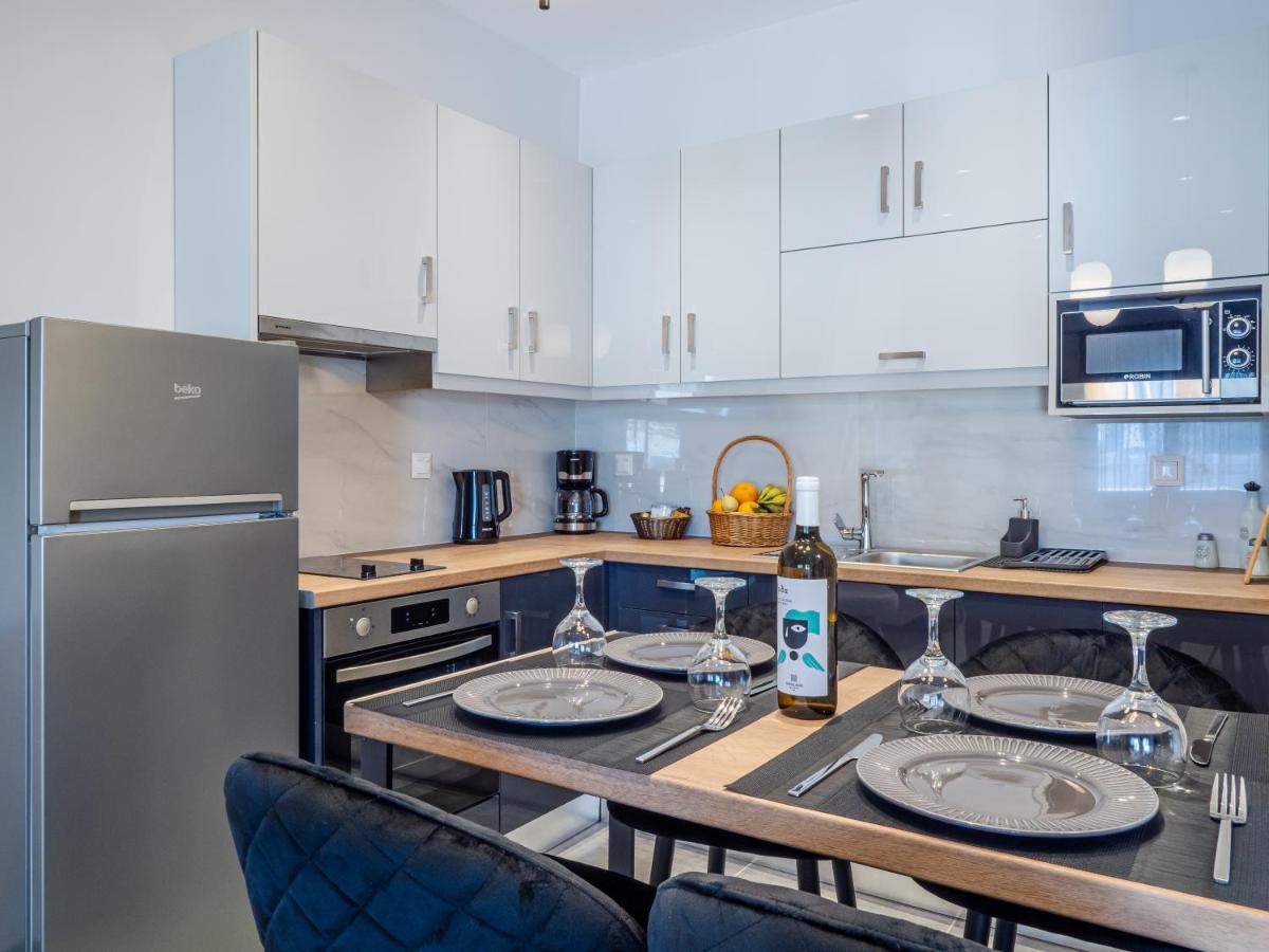 M&K - Maria'S Stylish Apartment Near Alykes Beach Corfu  Buitenkant foto