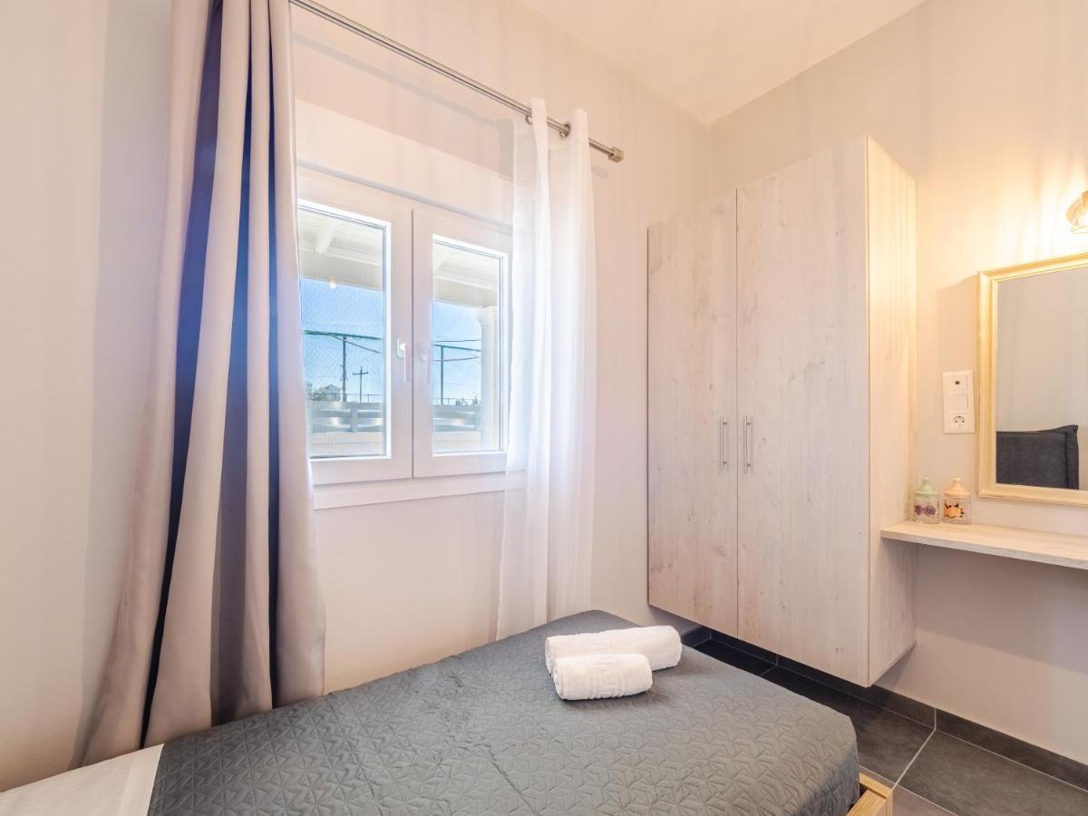 M&K - Maria'S Stylish Apartment Near Alykes Beach Corfu  Buitenkant foto